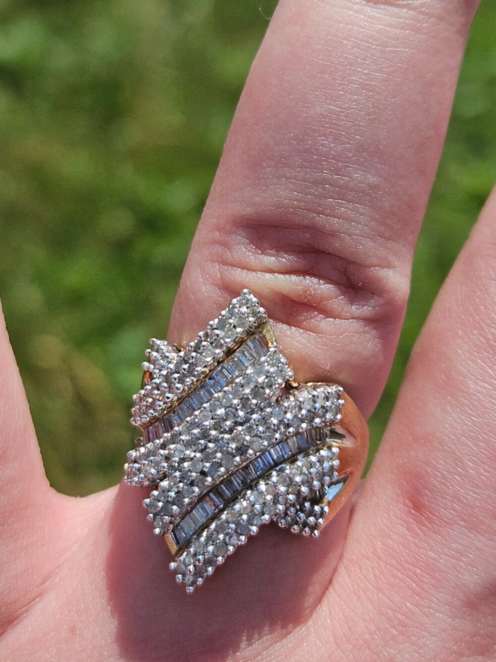 10K Yellow Gold Diamond Large Bypass Cluster Cocktail Statement Ring Size 8.25